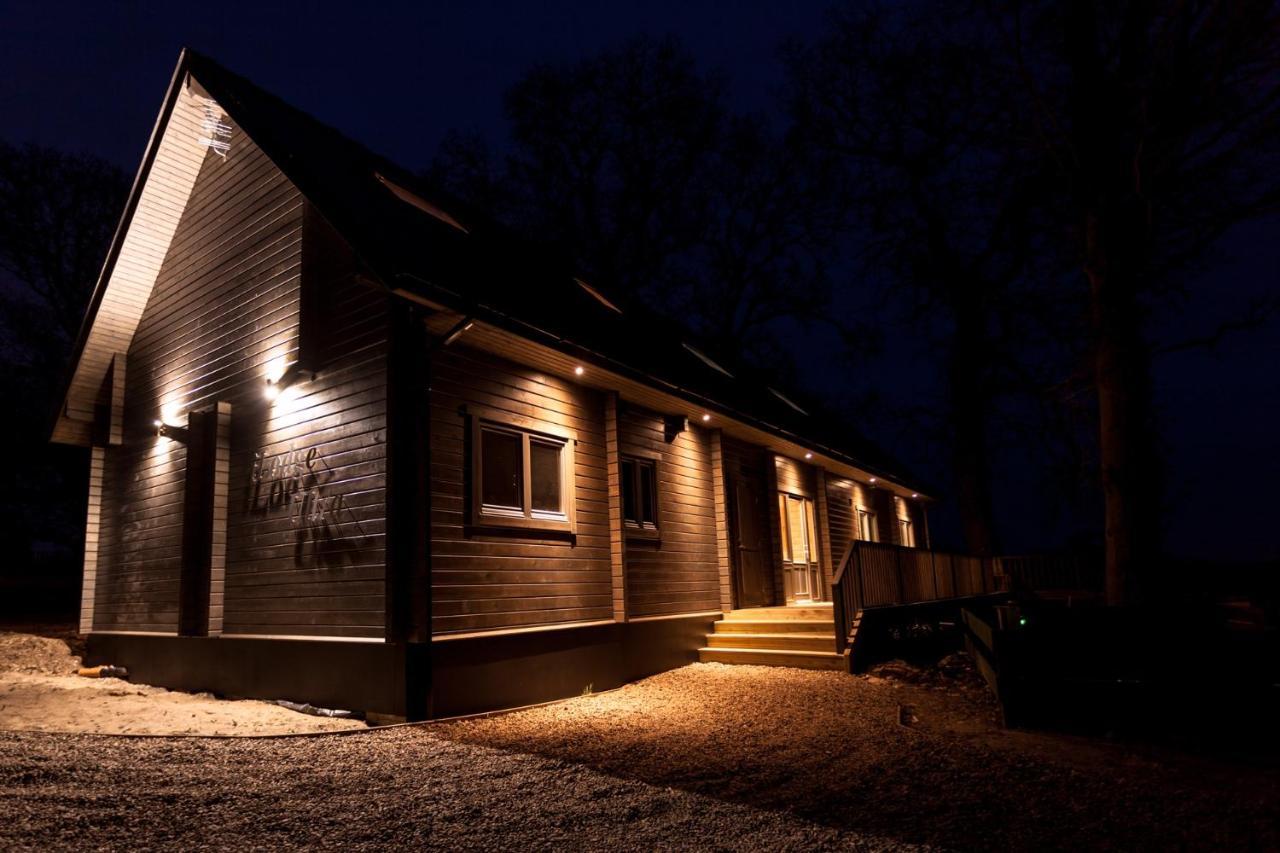 iLodge Ultra Louth  Esterno foto