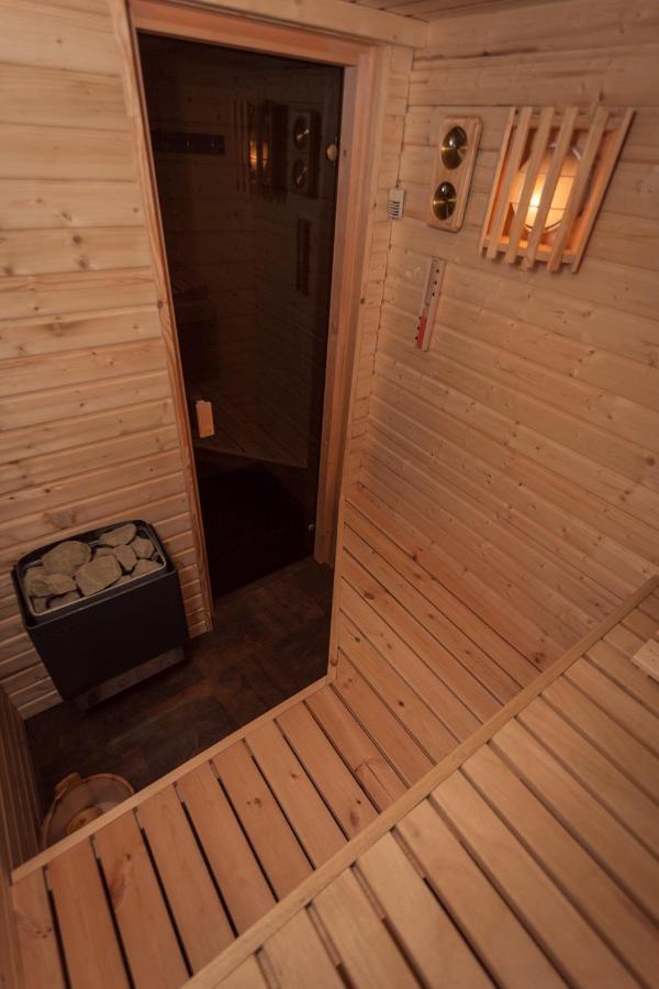 iLodge Ultra Louth  Esterno foto