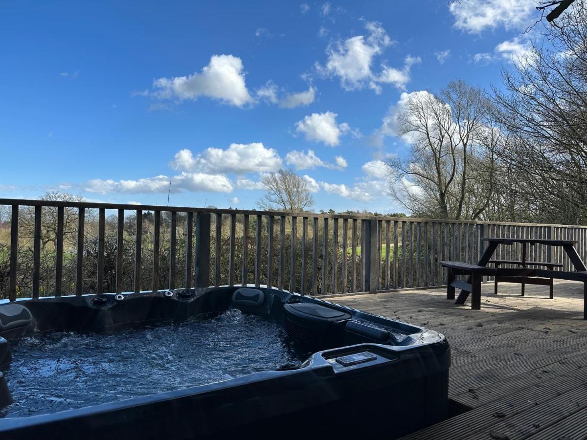 iLodge Ultra Louth  Esterno foto