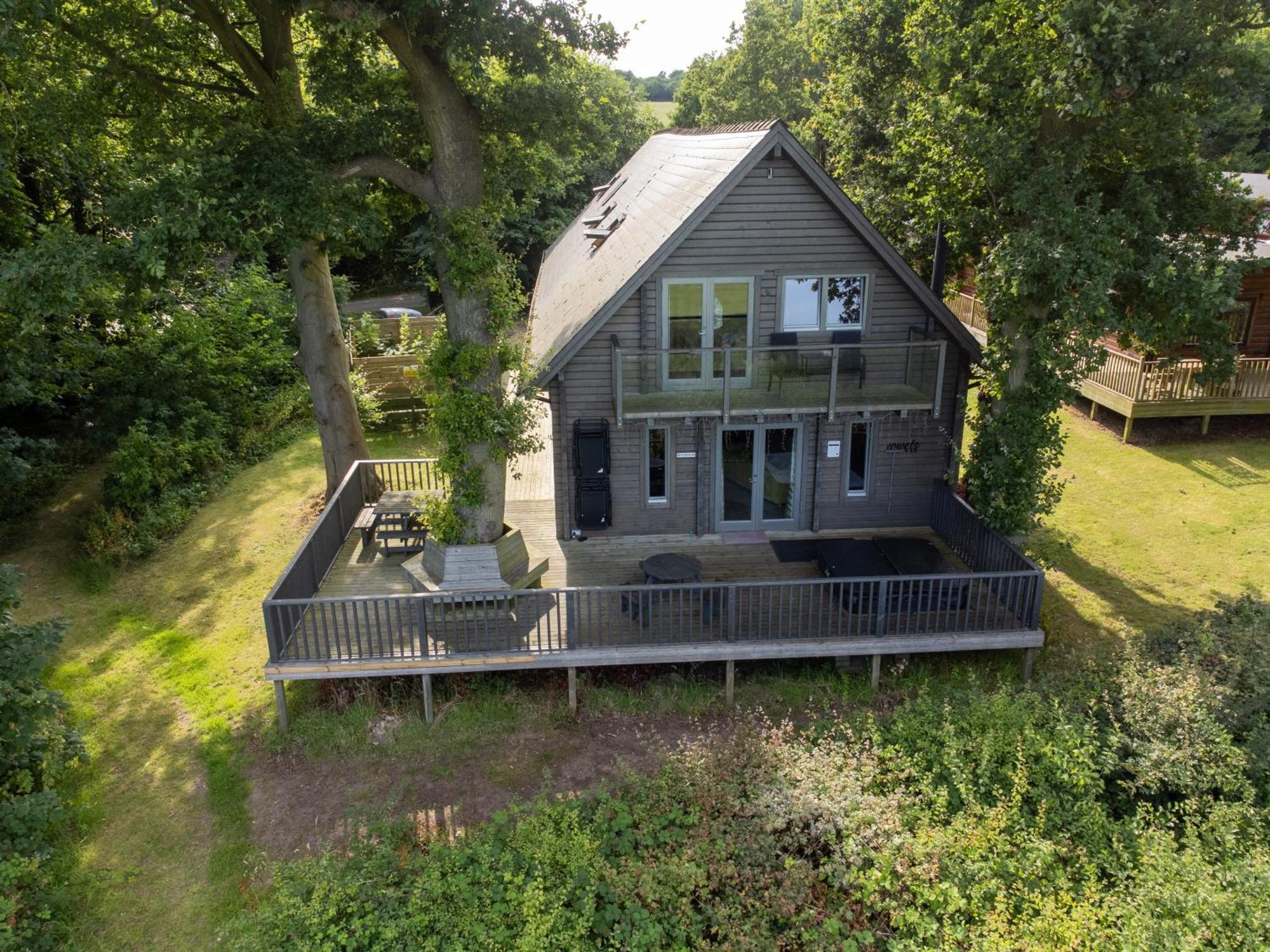 iLodge Ultra Louth  Esterno foto